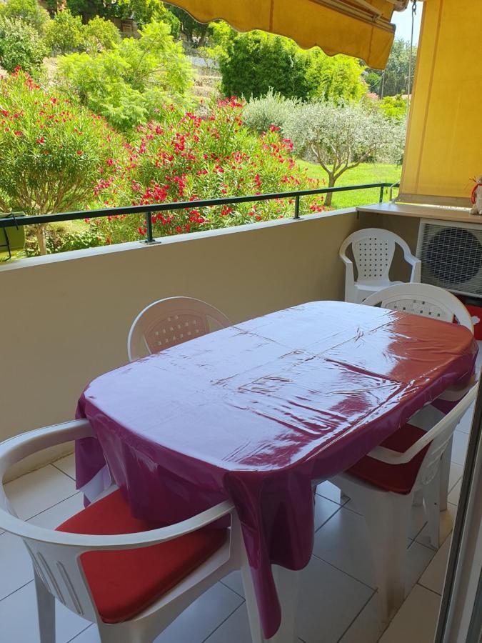 Appartement Yoyo. Menton Kültér fotó